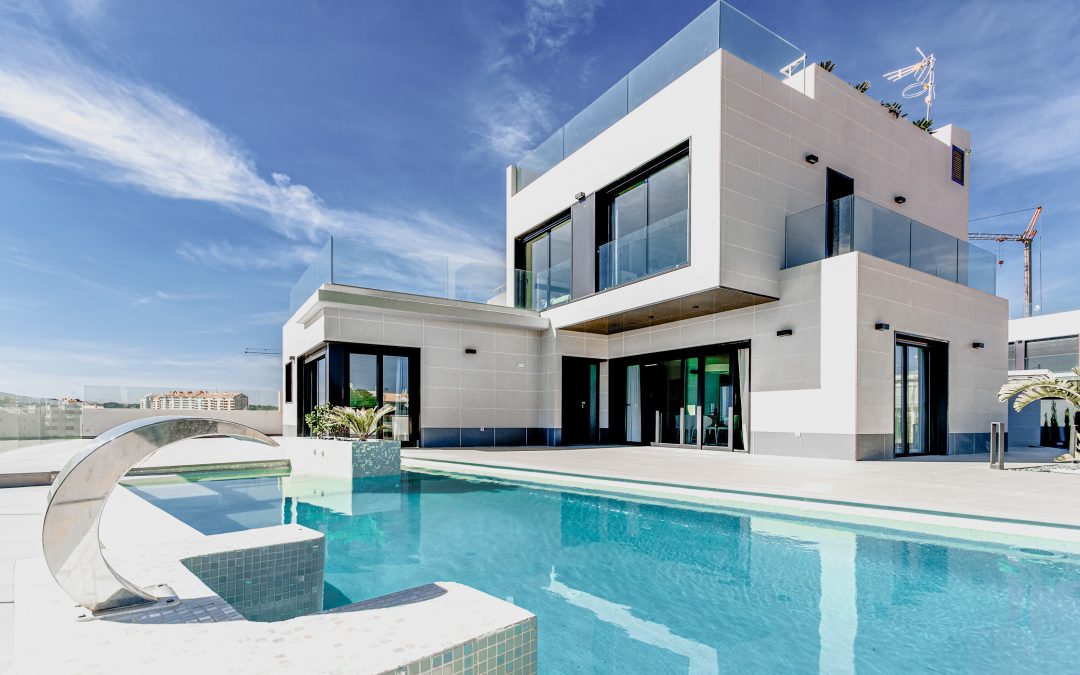 Como decorar áreas de lazer com piscina